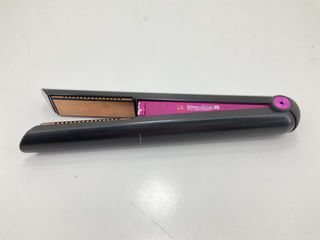 plancha pelo dyson corrale