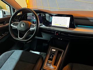 Volkswagen Golf Variant Life 1.0 eTSI 81 kW (110 CV) DSG