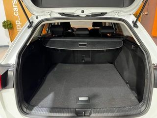 Volkswagen Golf Variant Life 1.0 eTSI 81 kW (110 CV) DSG