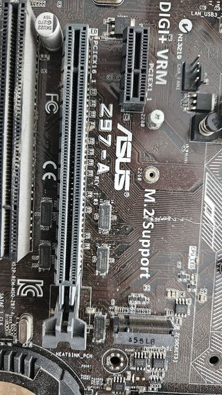 Placa base ASUS Z97-A
