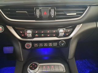 Foton Tunland G7 4WD 8AT 