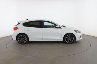 Ford Focus 1.0 EcoBoost Mild-Hybrid ST-Line X
