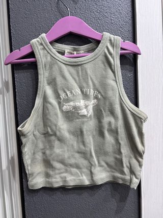 Top Pull&Bear verde oliva