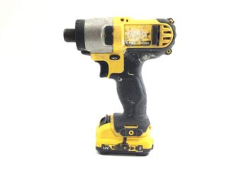taladro a bateria dewalt dcf815