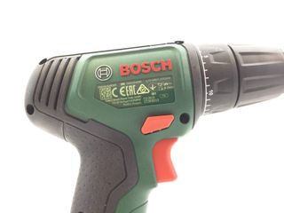 taladro a bateria bosch universal drill 18v