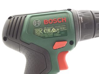 taladro a bateria bosch universal drill 18v