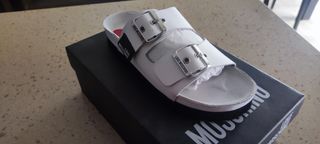 Sandalias Love Moschino Blancas