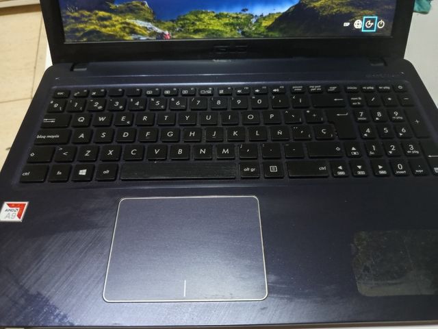 Computer portatile Asus nero