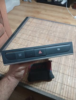Botonera y tarjetero 2din Audi A3 8p
