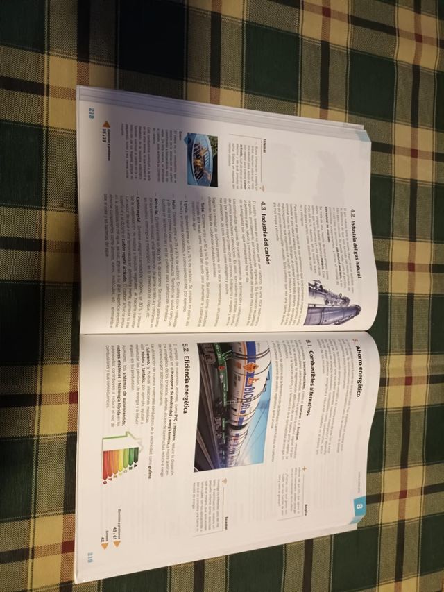 Libro Física y Química De otra manera Edebé 1 bach