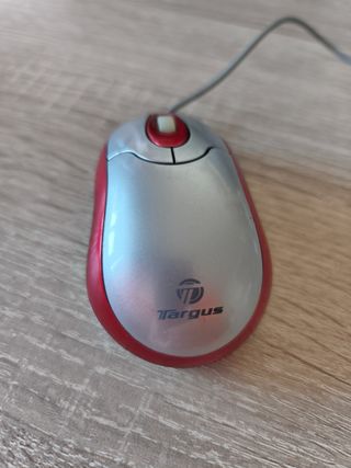 Ratón Targus rojo y plata