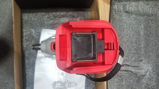 Llave impacto inalámbrica 320Nm