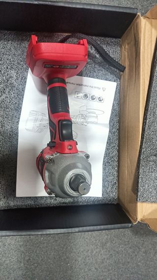 Llave impacto inalámbrica 320Nm