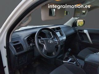 Toyota Land Cruiser 2.8 D-4D GX 7 Plazas