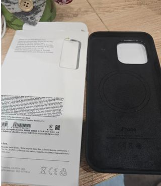 Funda iPhone 16 Pro Max - MagSafe