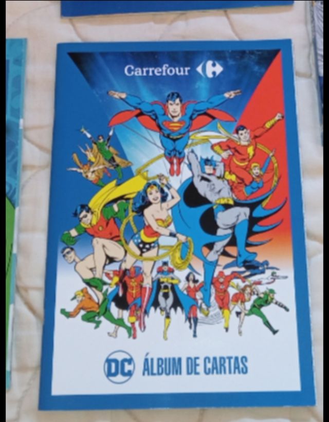 Álbum DC Comics Carrefour