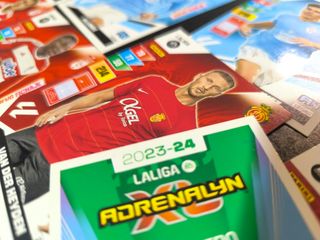 35 Cromos Adrenalyn XL Liga 23-24