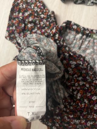 MAGUI Tops florales hombros descubiertos XL nuevo