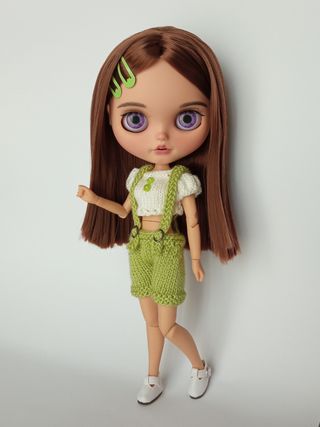 Jersey blanco y pantalón con tirantes - Blythe
