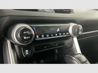 Toyota Rav4 2.5l 220H Business 4WD