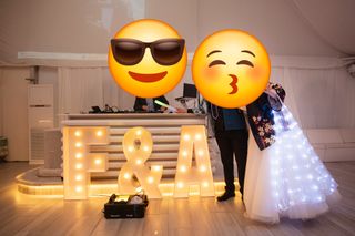 Letras Boda F & A con luz