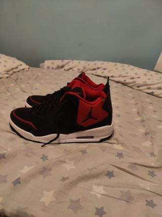 Jordan Courtside 23