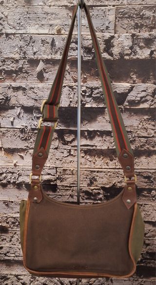 BOLSO MOSCHINO  CHEAPANDCHIC. 