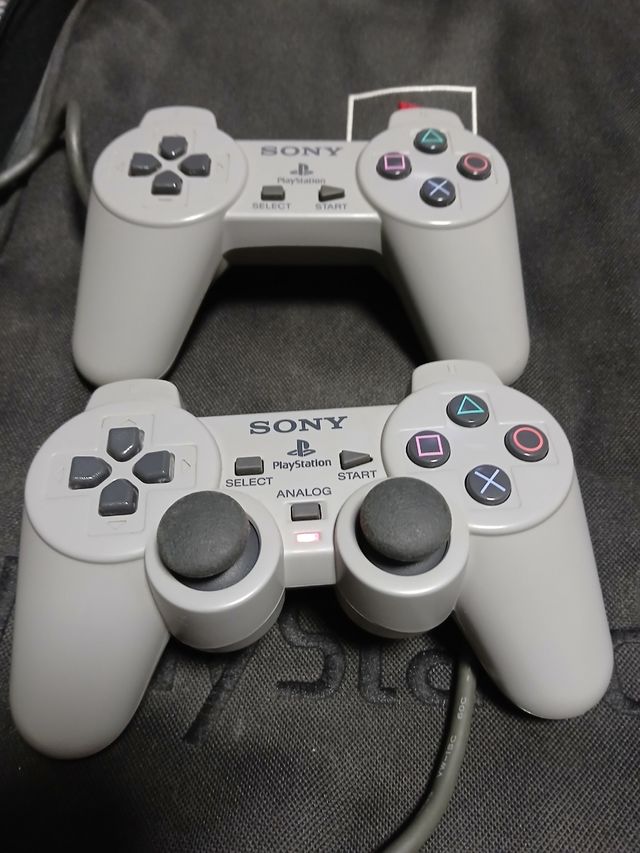 PlayStation 1 (PS1) Gris - Consola