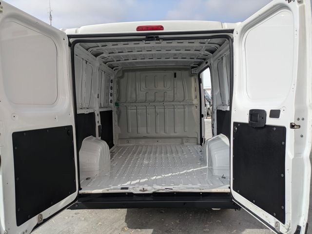 PEUGEOT Boxer 330 L1 H1 BHDI 88kW (120CV) S&S 6 Vel. M