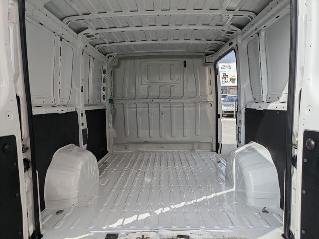 PEUGEOT Boxer 330 L1 H1 BHDI 88kW (120CV) S&S 6 Vel. M