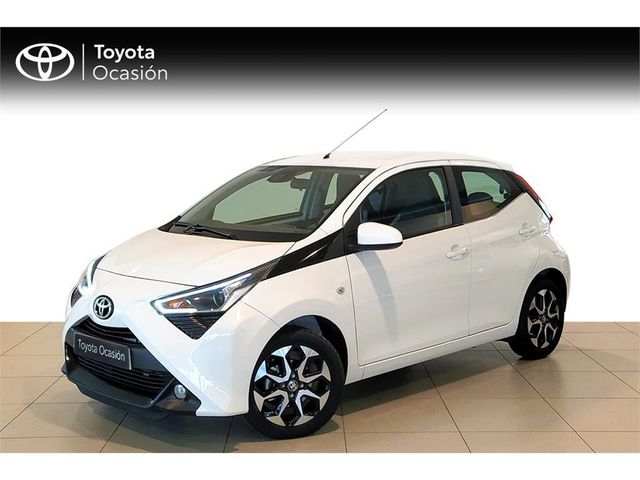 Toyota Aygo 5 Puertas x-play 70 Manual 5v
