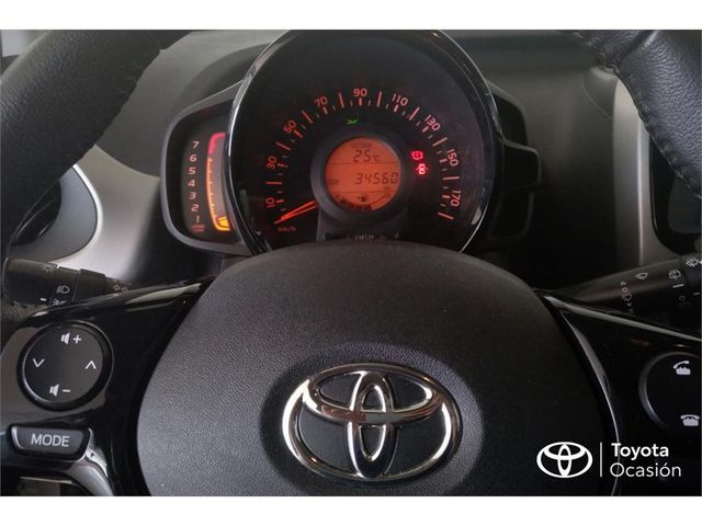 Toyota Aygo 5 Puertas x-play 70 Manual 5v