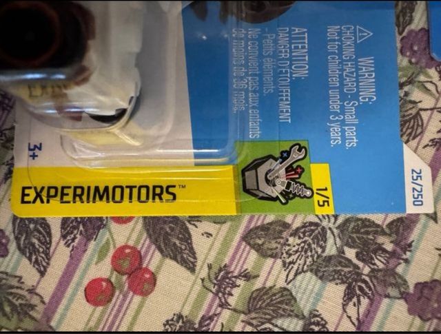 Coches Hot wheels Mega Experimotors+HW Metro