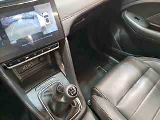MG ZS 1.5 Luxury