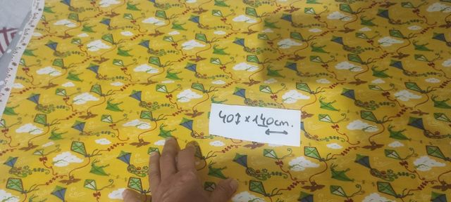 Lote retales de punto, estampado infantil