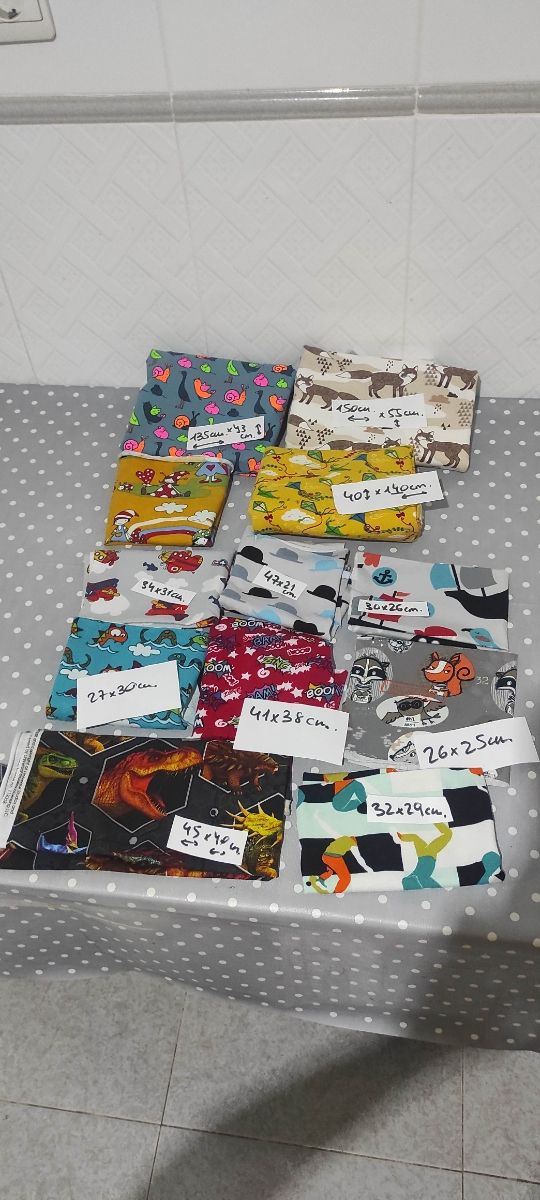 Lote retales de punto, estampado infantil