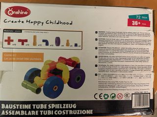 Gioco tubi colorati bambini
