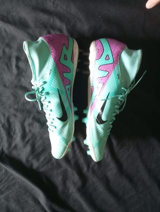 Chuteiras Nike Mercurial Superfly 9 Academy