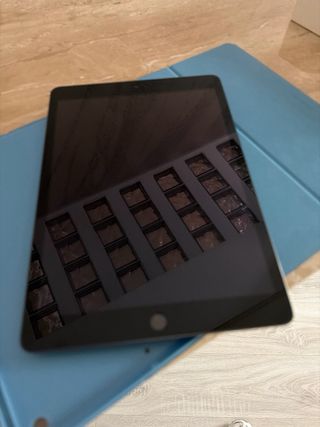 iPad Apple 9 th 64gb wi fi- come nuovo