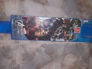 Monopatín Avengers