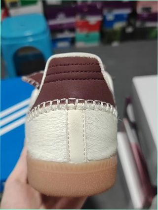 Zapatillas skate mujer dos tonos. Nuevas

