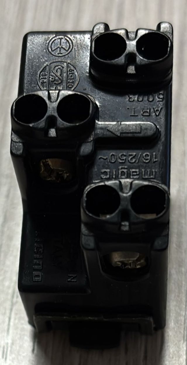 Interruttore BTicino Magic 5003