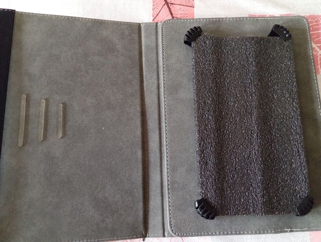 Funda tablet 10" sin estrenar