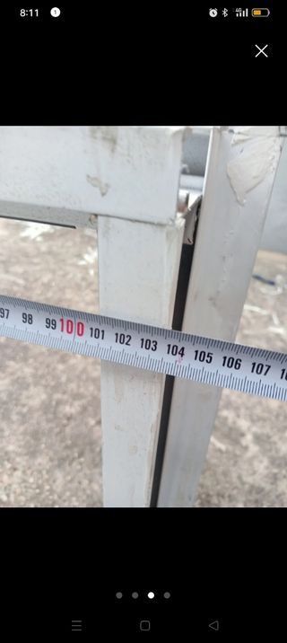 Ventana aluminio blanca