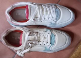 Zapatillas Hoff blancas y rosas