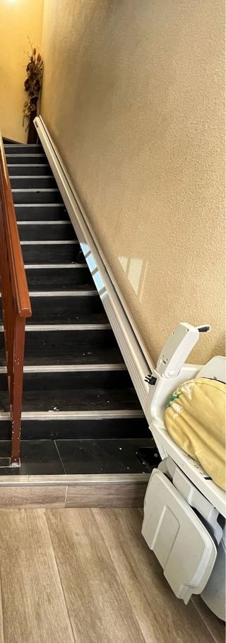Salvaescaleras eléctrico