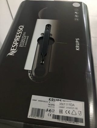Cafetera Nespresso Essenza Mini Krups