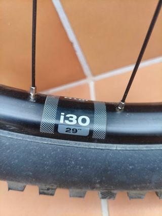Ruedas MTB 29" Ghost eléctrica cassette 11/50