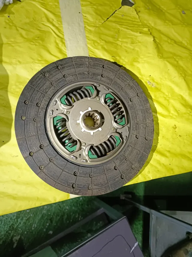 Motor Toyota Land Cruiser BJ73 - Despiece