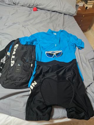 Equipacion ciclismo